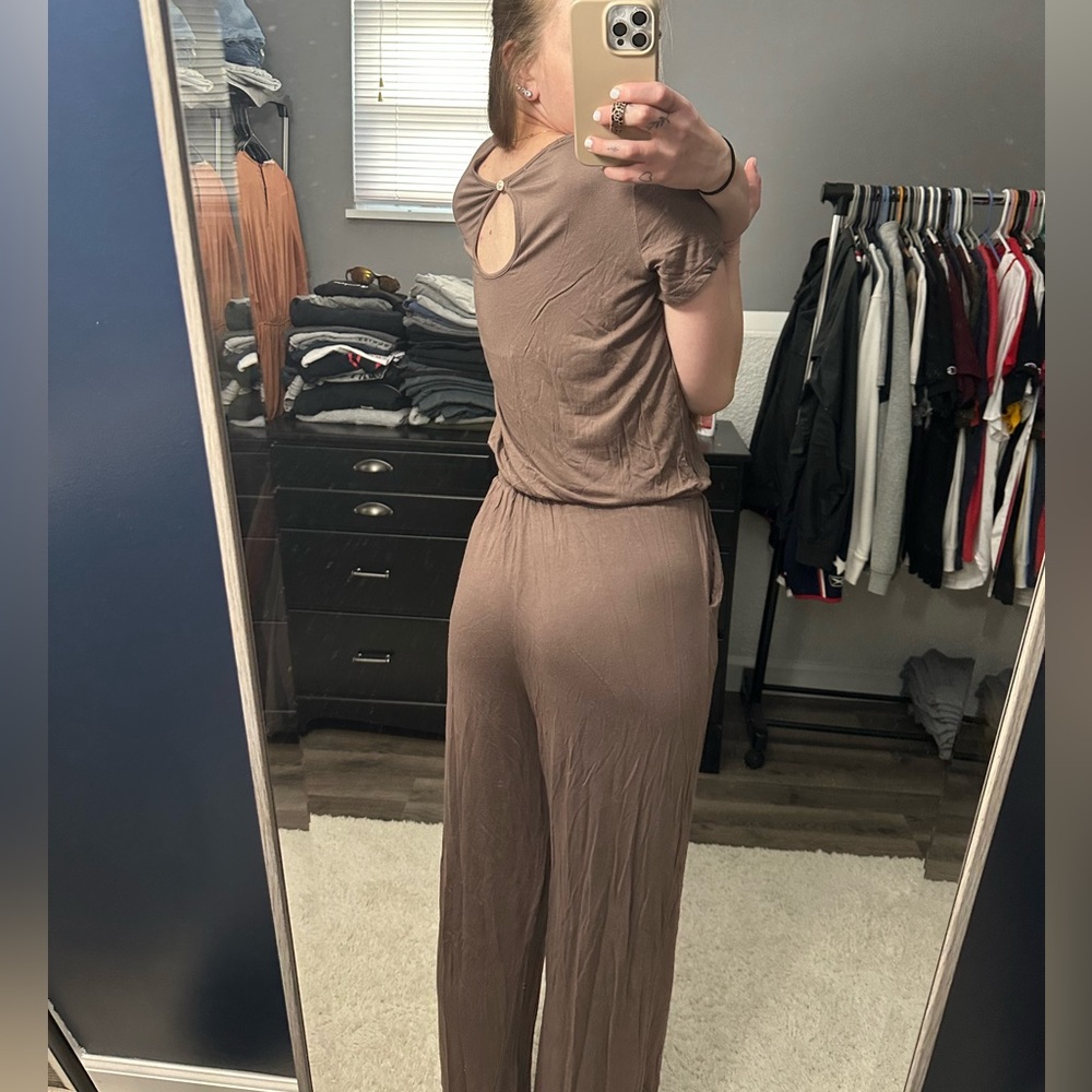 Jumpsuit - Picture 5 of 5